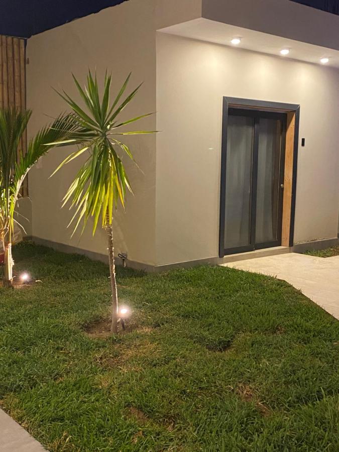 فندق Riviera فيشايتو المظهر الخارجي الصورة