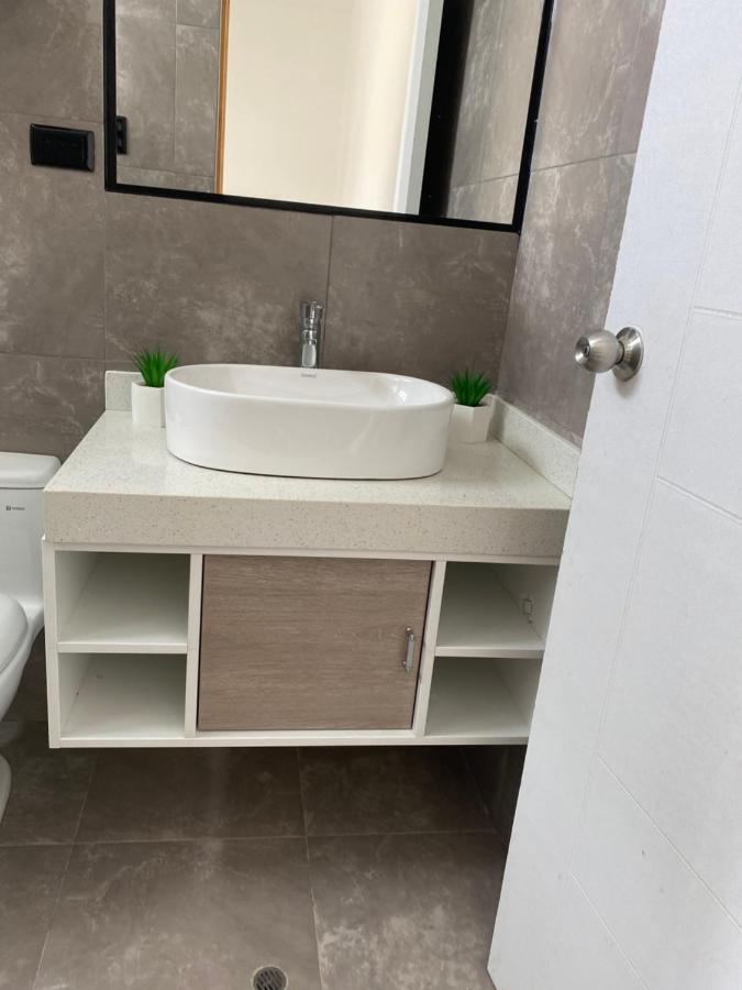 فندق Riviera فيشايتو المظهر الخارجي الصورة